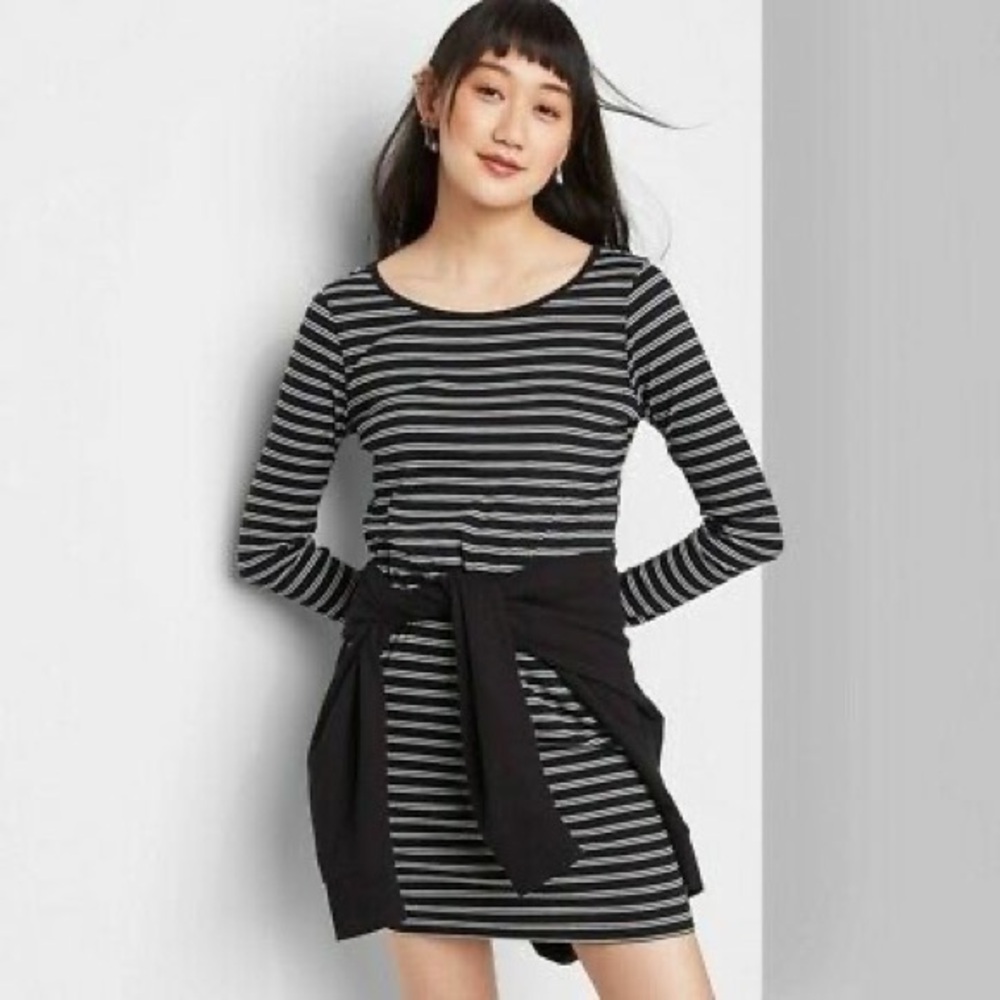CLEARANCE NWOT Black White Stripe Long Sleeve T Shirt Dress Stretch Wild Fable